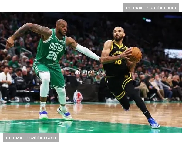 凯尔特人轮换阵容深度不足，主力球员上场时间偏高
